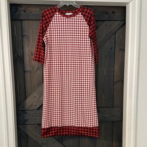 Plaid Houndstooth Red & White Raglan Dress